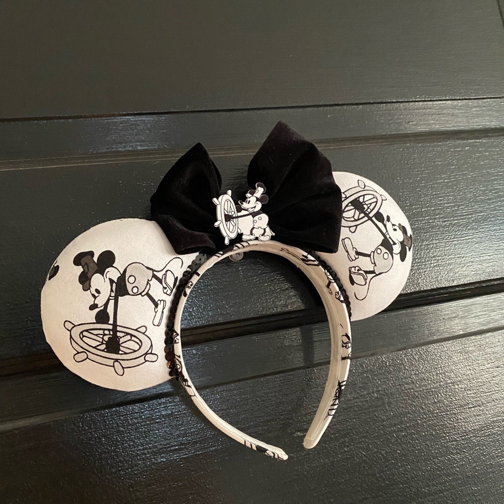 Disney Steamboat Willy Custom Minnie Mickey Mouse Ears